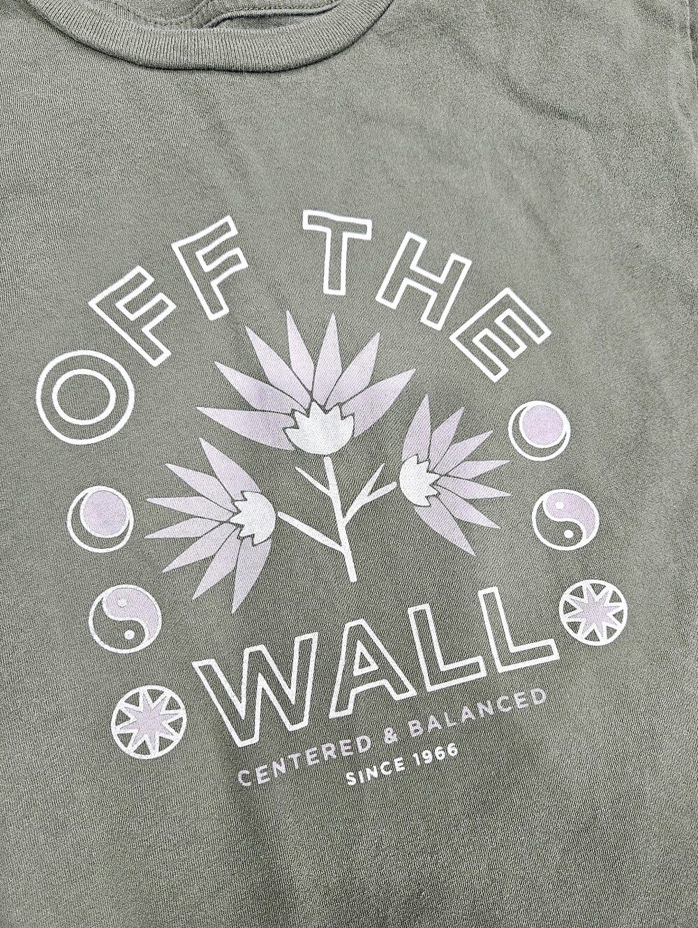 VANS Off The Wall Lotus Balance Green Tshirt XL EUC
